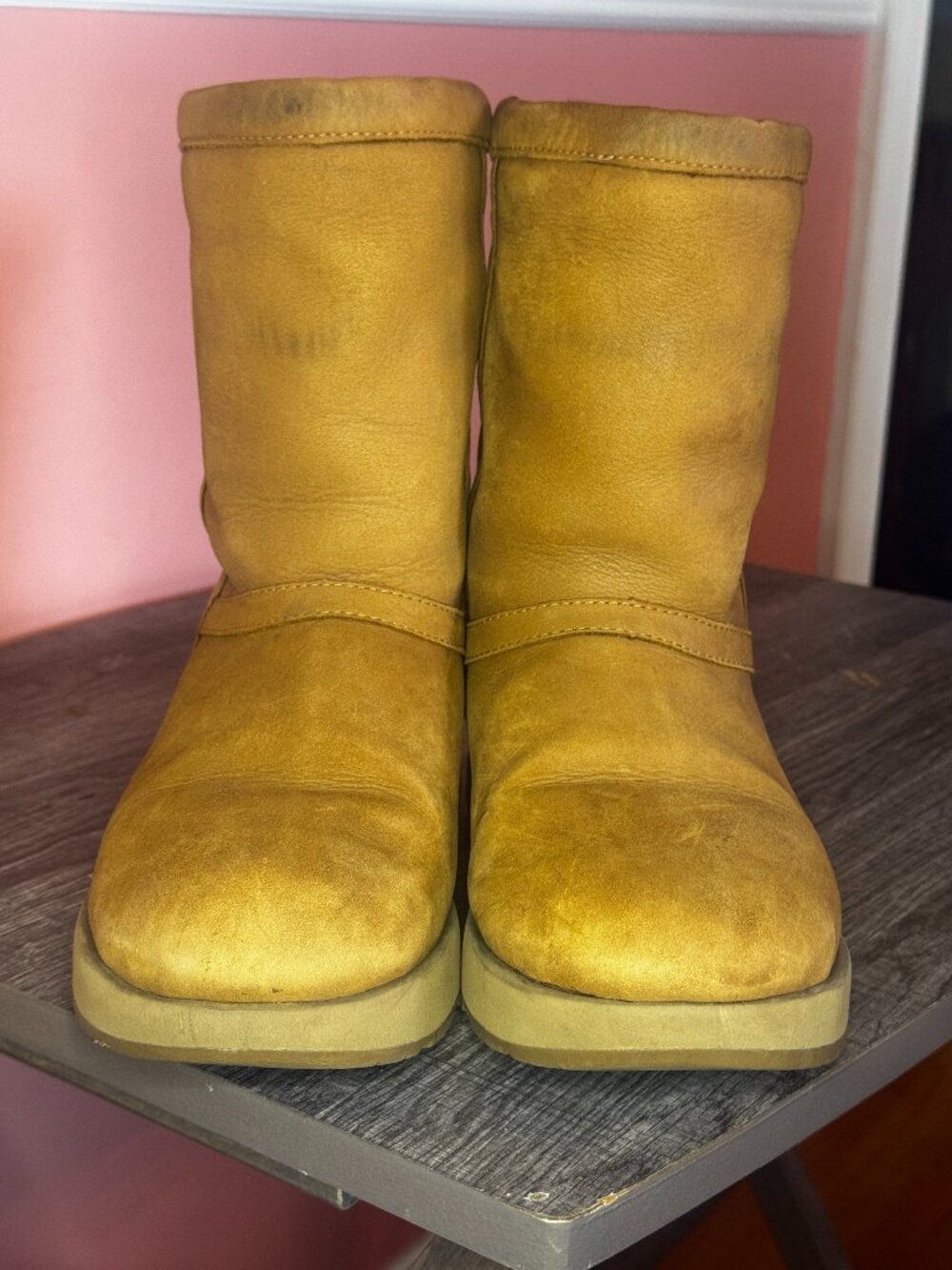 UGG Classic Short Waterproof Leather Winter Boots Vibram Arctic Grip Women's 7